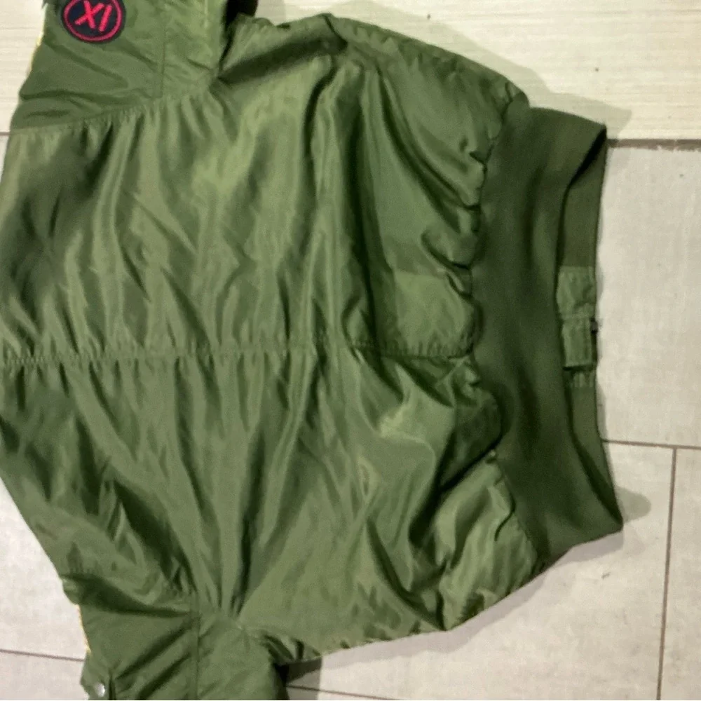 Smoke Rise Green and Orange Jacket - Picture 5 of 5